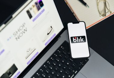 Shopping on a laptop and smartphone, the result of learning how to create an online store